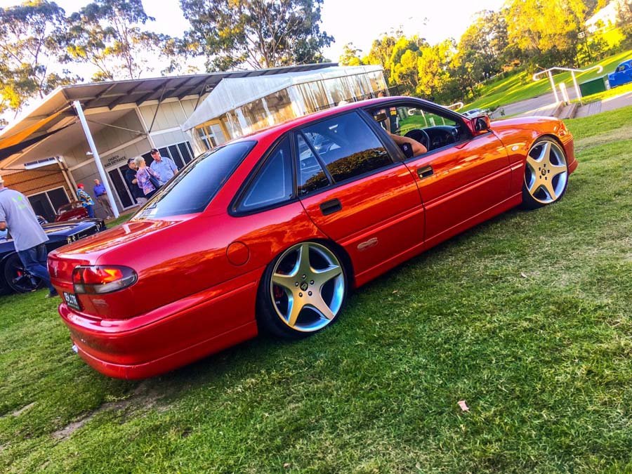 Vr commodore wheels deals